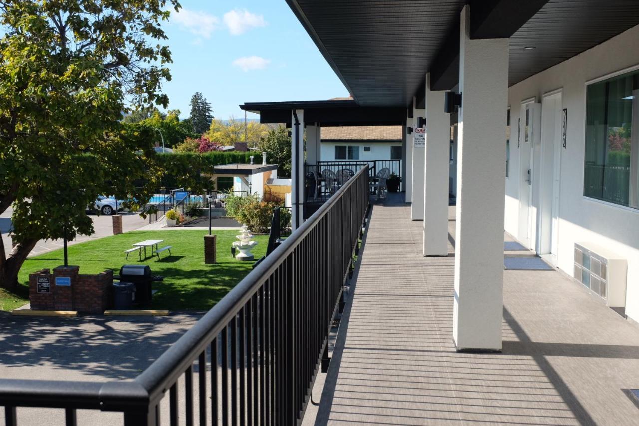 Oasis Inn Kelowna Kültér fotó